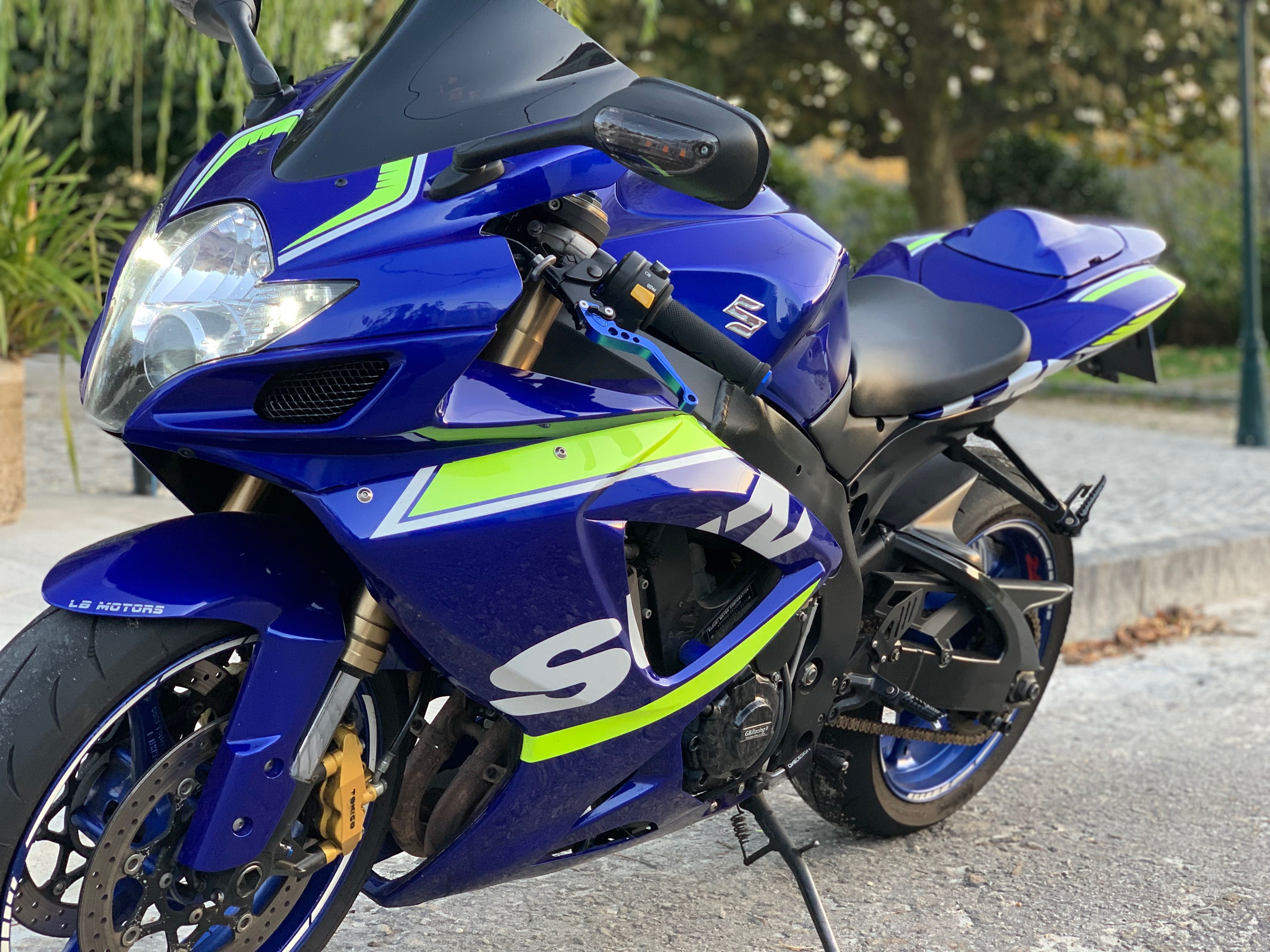 Suzuki GsxR K7 600