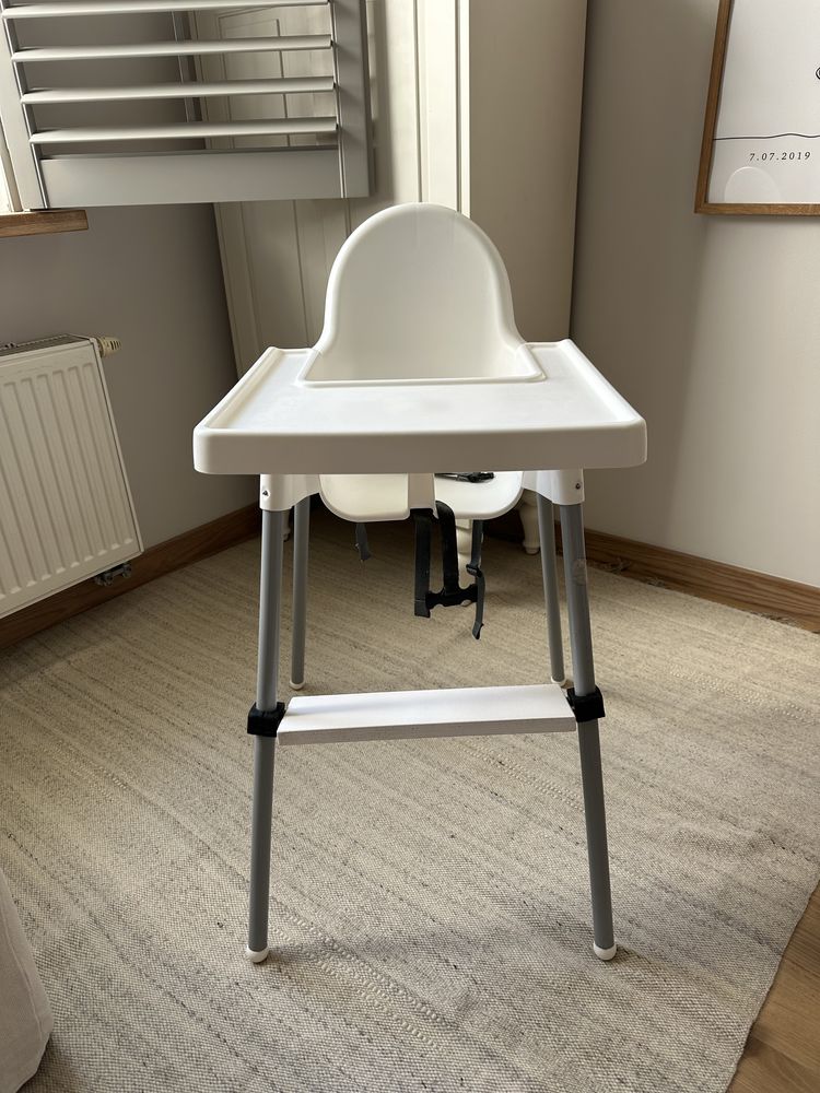 Krzesełko do karmienia dziecka niemowlaka ikea białe z podnóżkiem