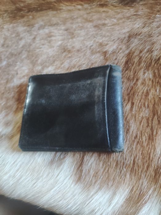 Carteira em pele genuína