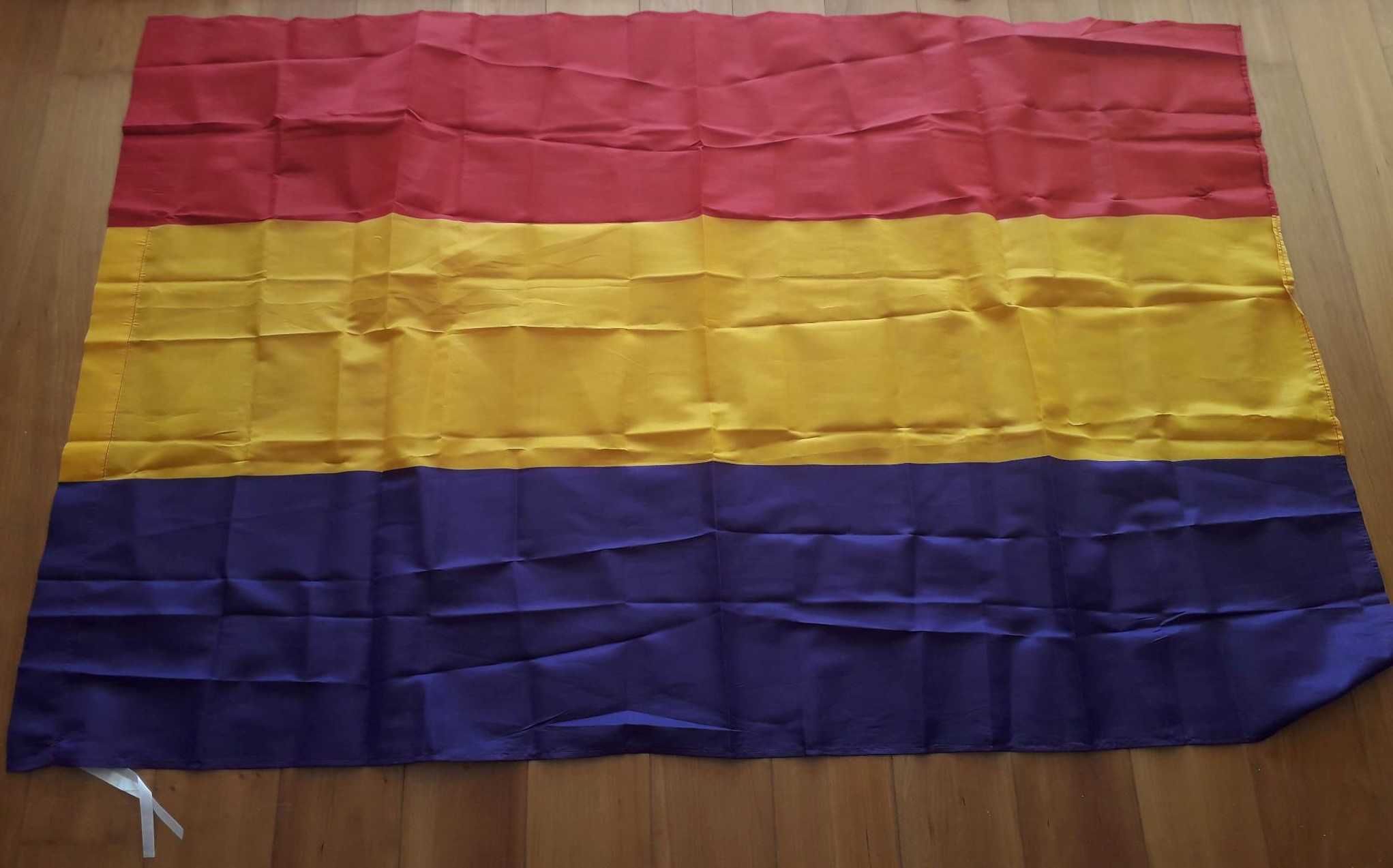 Bandeira da República Espanhola 31/39