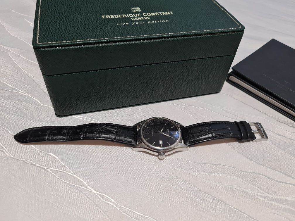 Годинник Frederique Constant