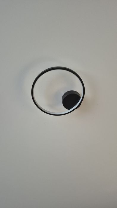 Ragi lampa sufitowa 1xLED/8W czarna
Typ źródła światłaLED
Ty