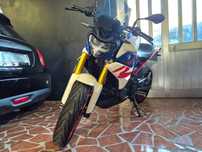 BMW G 310 R