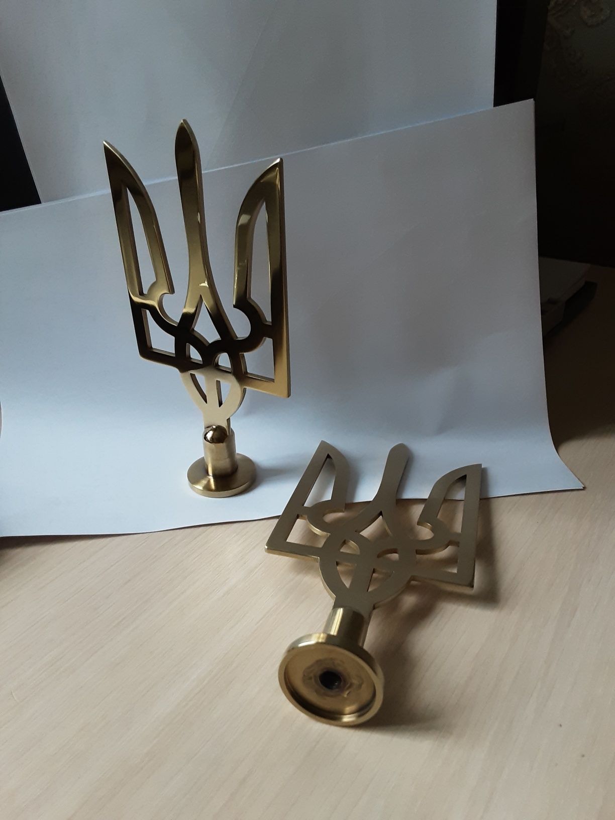 Тризуб, золотий герб України, виготовлення.