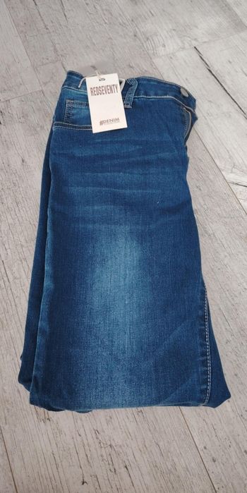 Spodnie jeans nowe z metka w kokardki