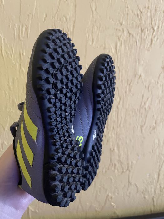 Копки дитячі футбольні Adidas