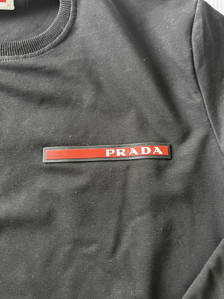 Camisola nova PRADA