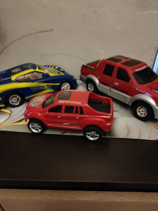 Zestaw samochodów dużych dla chłopca