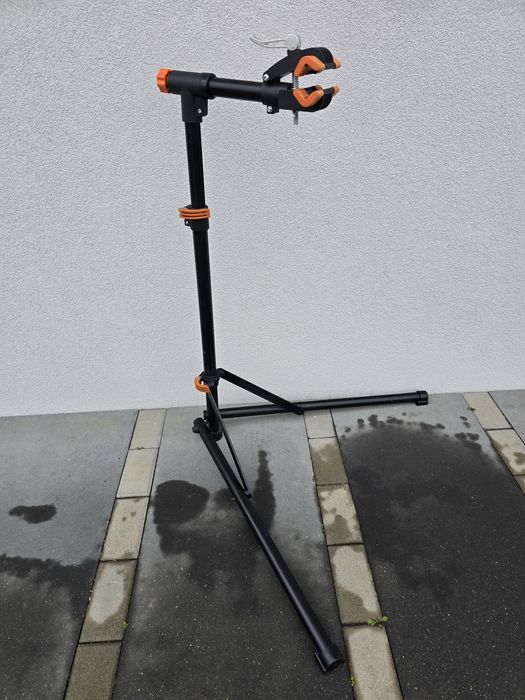 Stojak do serwisowania roweru