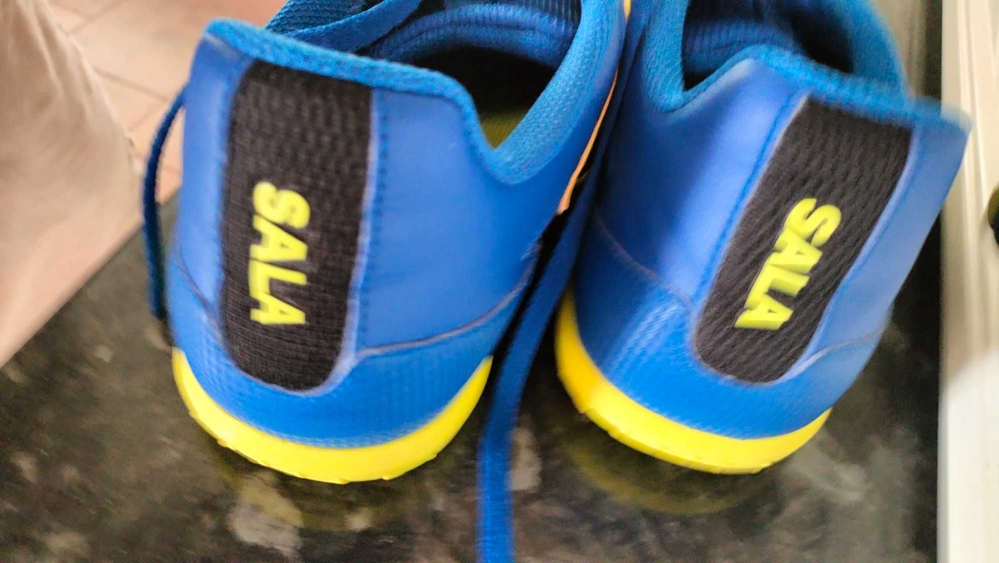 Halówki na hale adidas sala 40, bardzo mało używane