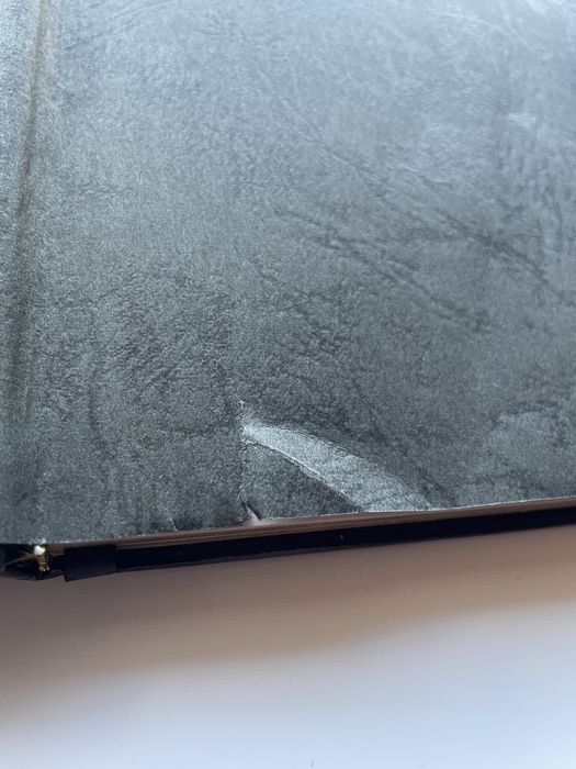 Книга-альбом «Золотий ювілей правління королеви Єлизавети ІІ»