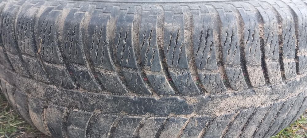 Sprzedam zimówki 195/65R15