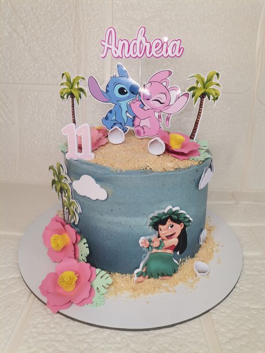 Bolos personalizados (Casamento, Aniversários, Batizados)| Doces e sal