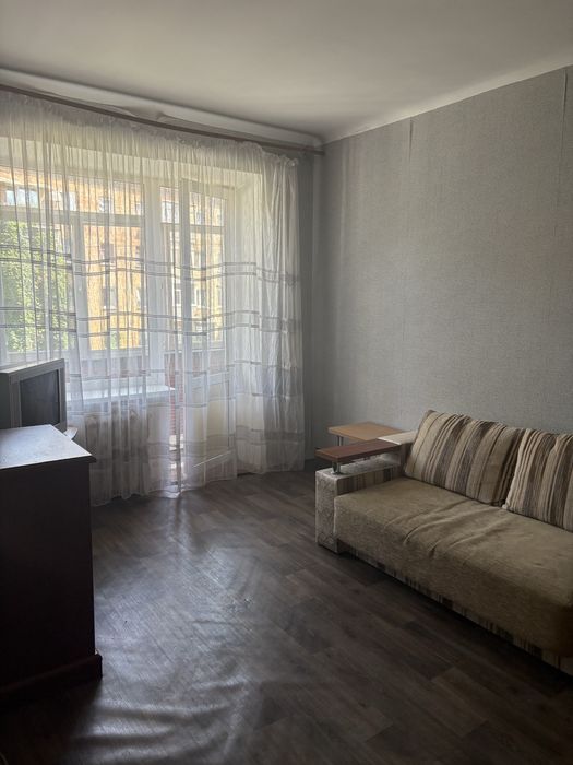 Посуточно 1а ком. Квартира на Валу .СВЕТ НЕ Выключают.