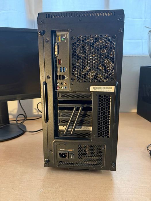 Ігровий комп’ютер Intel Core i5-7500 / 8 ГБ / 465 ГБ