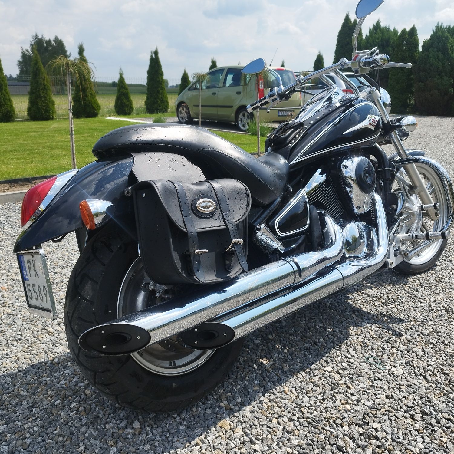 Kawasaki Vulcan VN 900 custom
