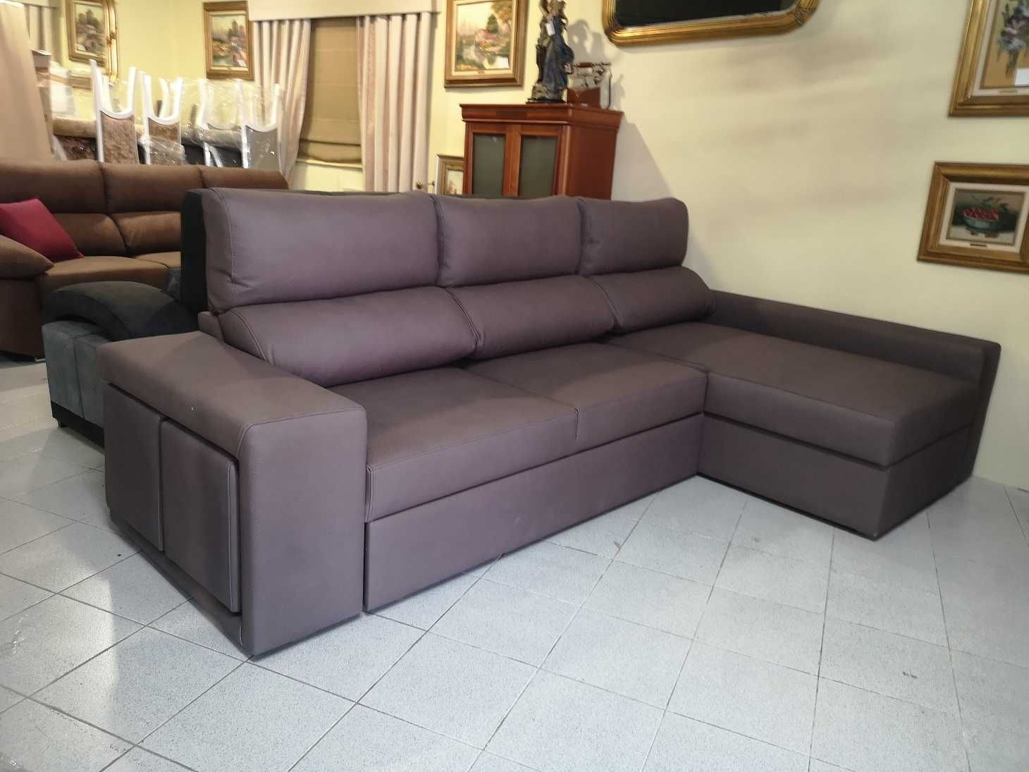 Sofa Chaiselong Cama + 2 pufs + Bau Elevatorio NOVO - FABRICA - sofá