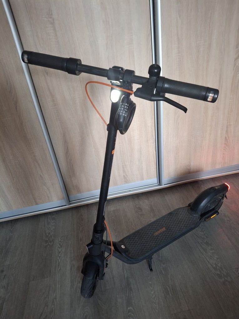 Самокат F 2 plus ninebot