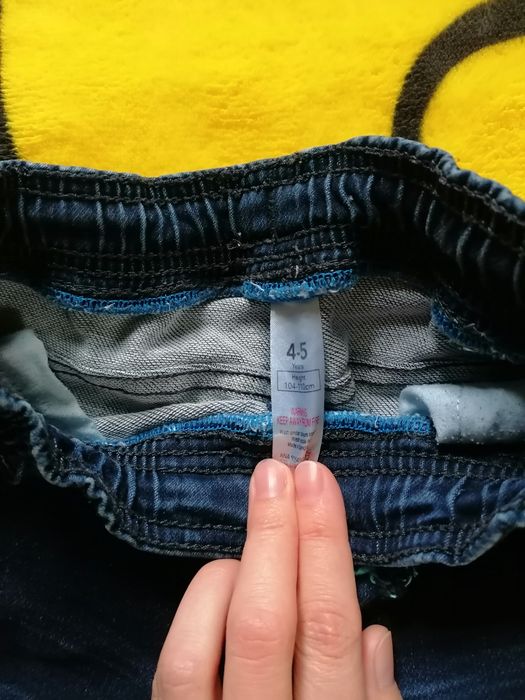 Dżinsy na chłopaka 104-110