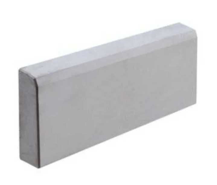 Бордюр тротуарный, поребрик серый  500х200х45. В наличии 98 шт.