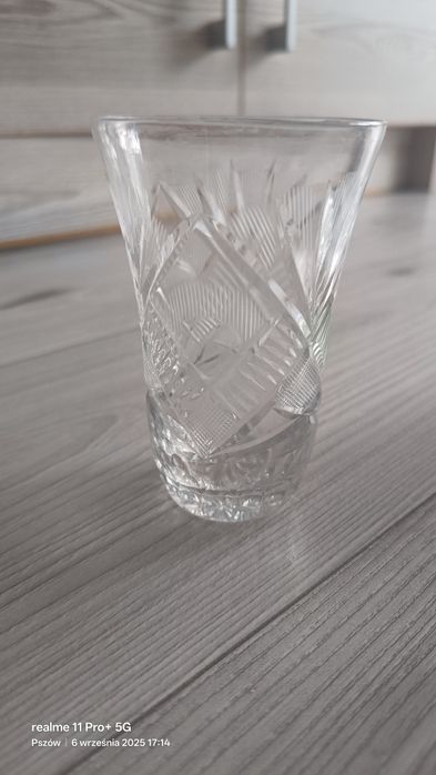 Kryształowe szklanki