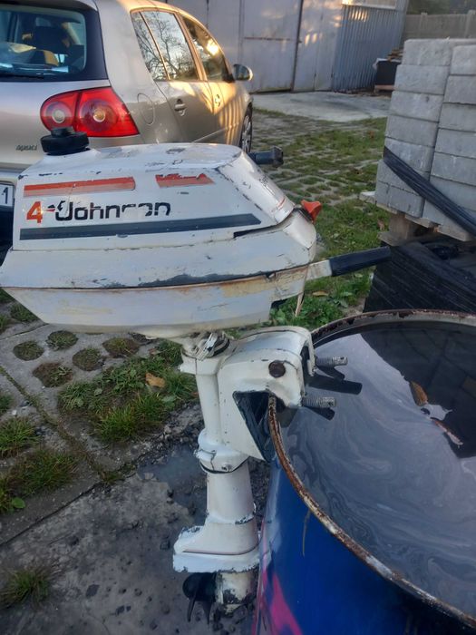 Silnik  zaburtowy  Johnson  4.0