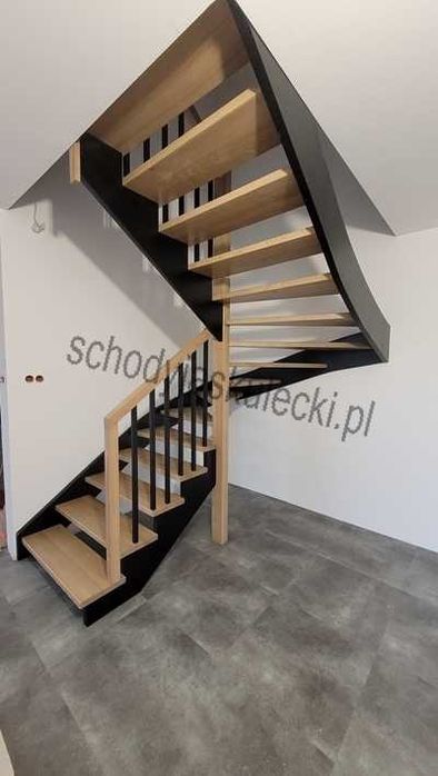 Schody drewniane Wielkopolska samonośne na beton