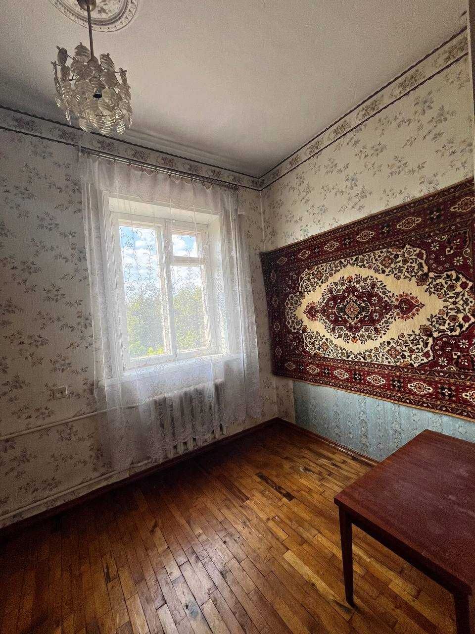 ПРОДАЖ будинку на вул. Пирогова