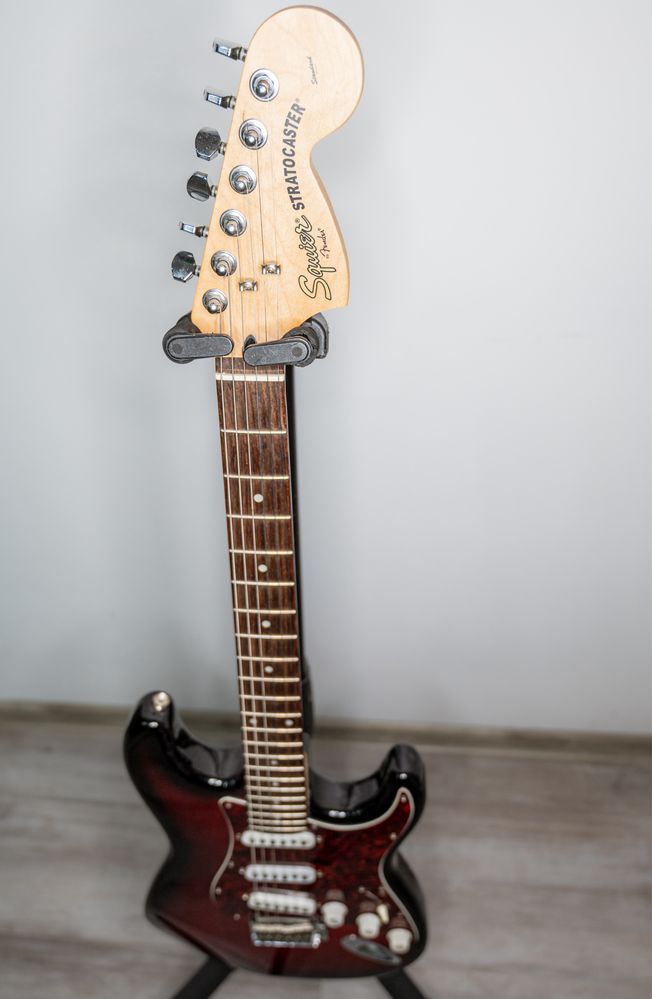Gitara Squier Stratocaster Standard