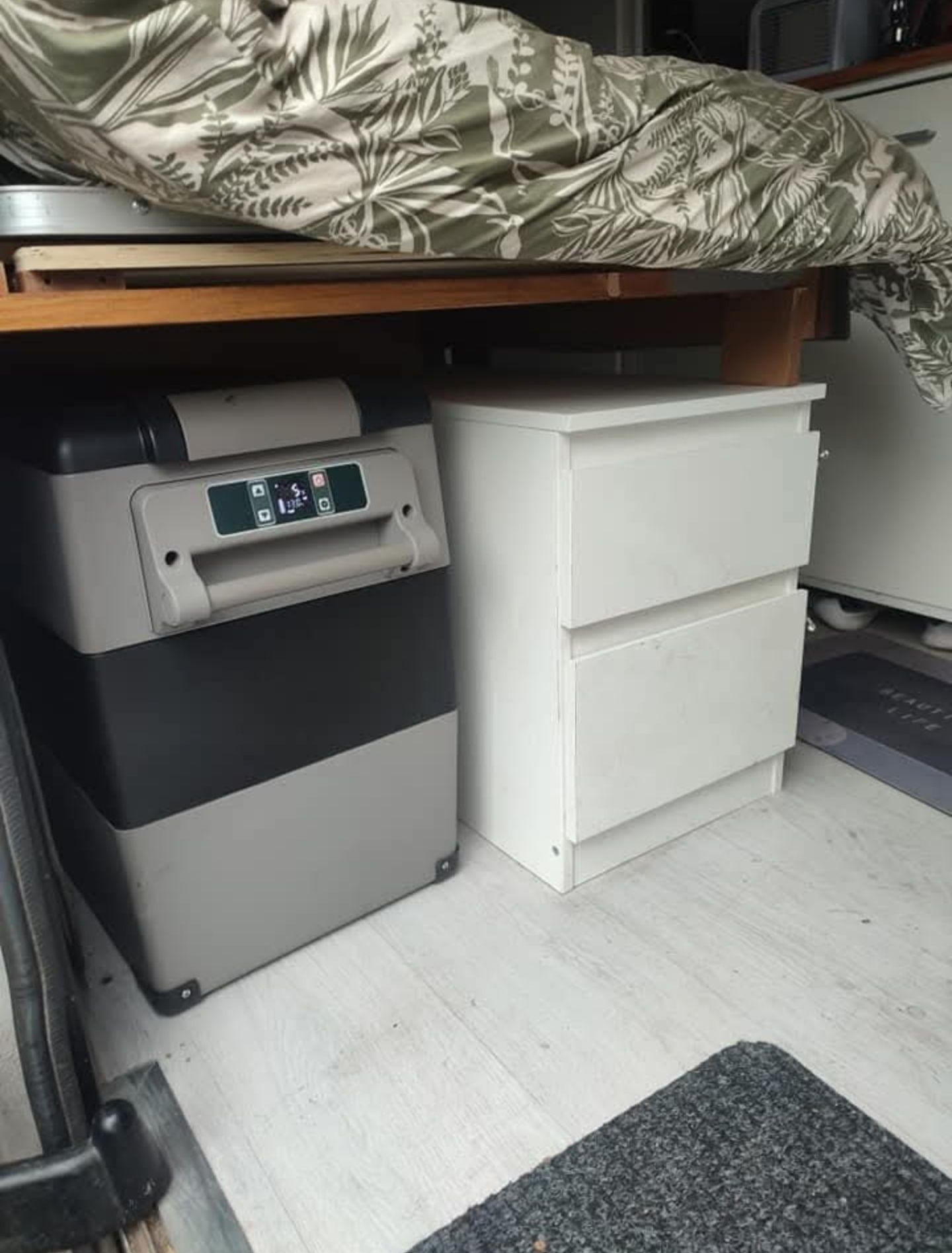 Renault Trafic Campervan transformada – pronta a viajar