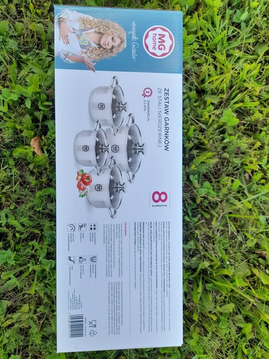 Nowy zestawy garnków MG home  Moderno 8 elementów