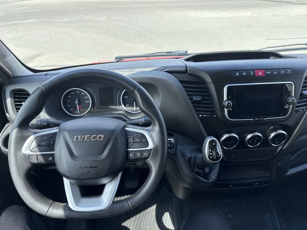 Iveco daily 35s180 L4h3 2022 rok auto zarejestrowane w Polsce !!!