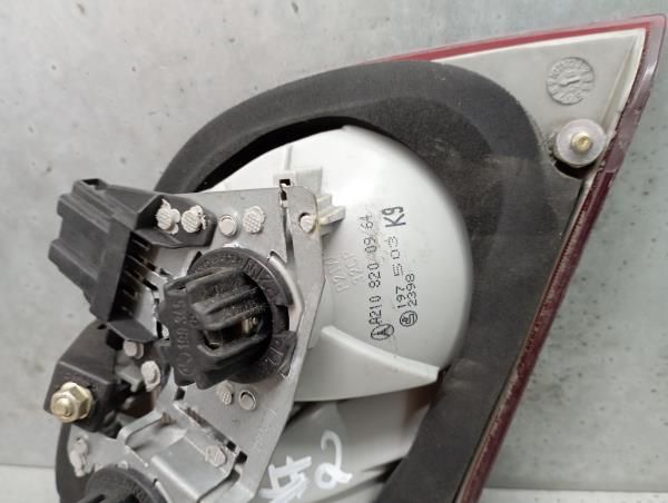 Farolim da mala esquerdo MERCEDES-BENZ Classe E (W210)