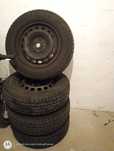 Felgi stalowe 112x5 VW/Audi i prawie nowe opony