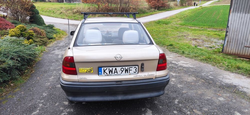 Sprzedam Opel Astra!! Mały przebieg!
