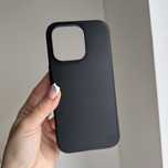 Oryginalny case Spigen Iphone 14 pro