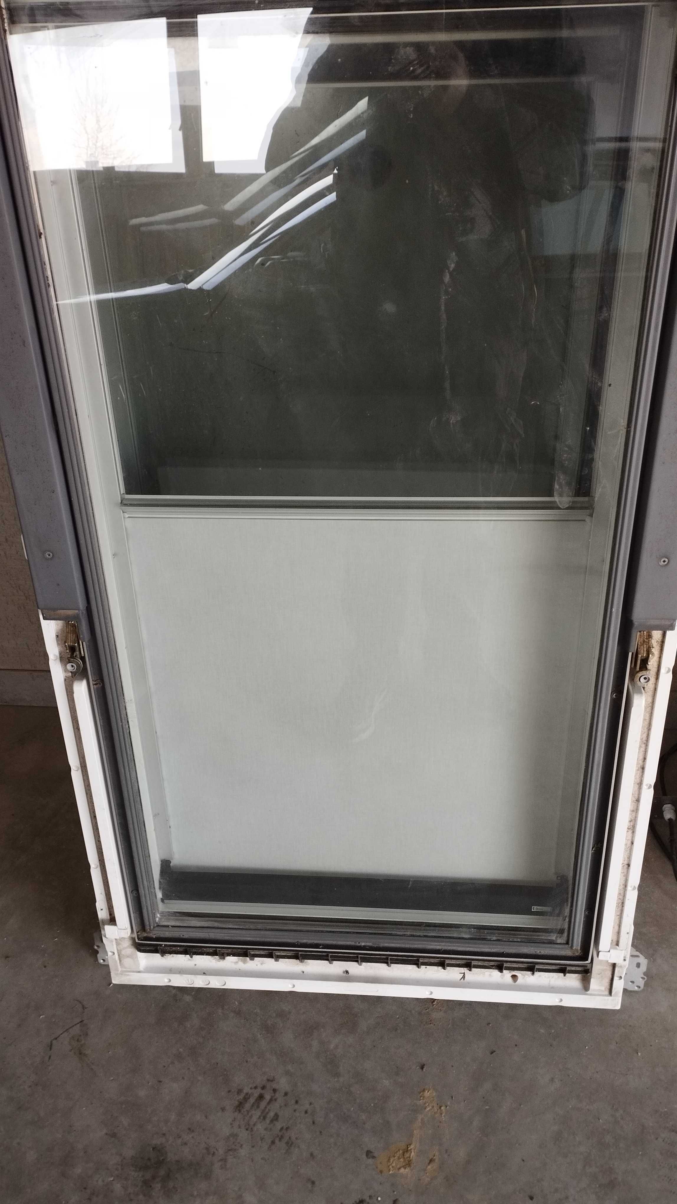 3x plastikowy Velux GGU 78x140 z obróbkami