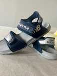 Sandały New Balance rozm. 35