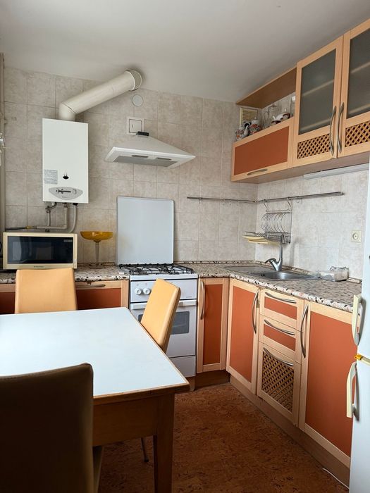 Самая лучшая цена! Срочно 2 к.кв. с ремонтом Ак.Проскуры