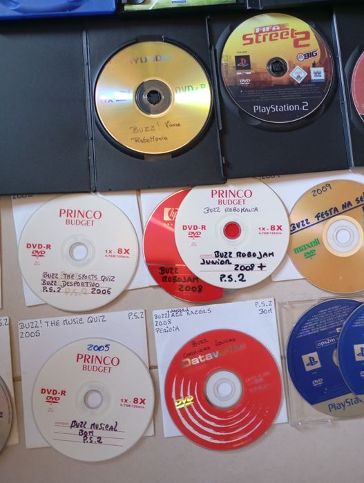 Caixas jogos ps2, demos e backups