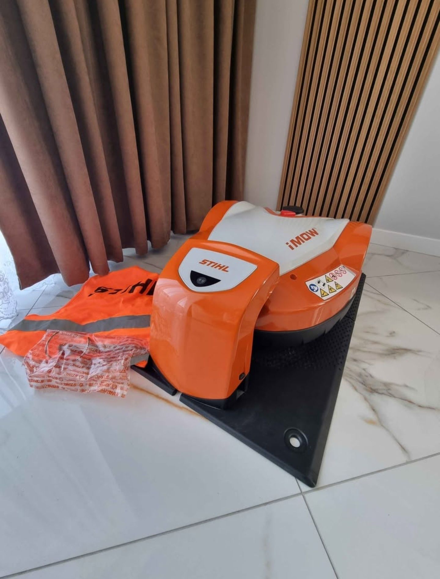 Kosiarka automatyczna STIHl RMI 632 C Nowa z 2-letnią gwarancją