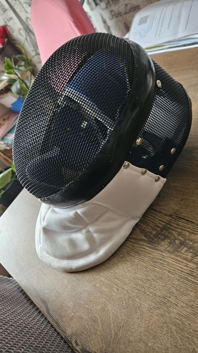 Фехтування, Маска шпажна 350Н