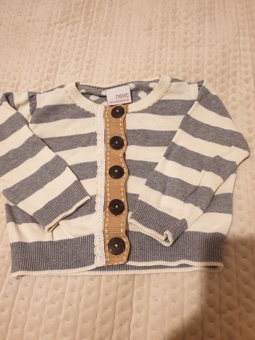 Sweterek Next 86cm.