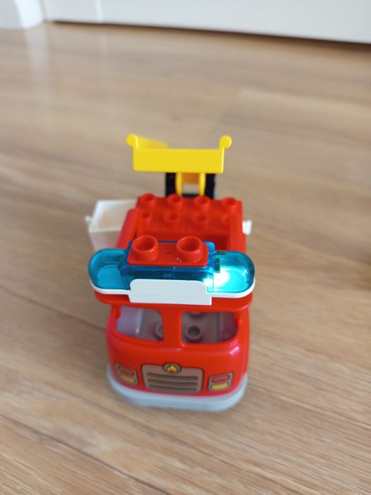 Lego Duplo Wóz strażacki 10901