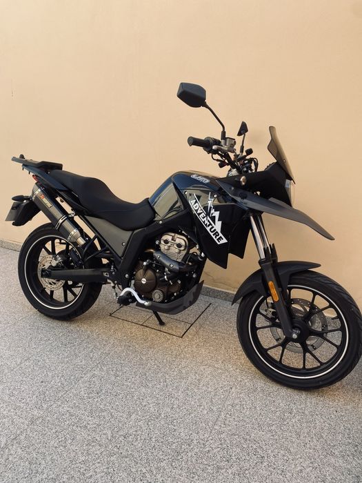 UM DSR Adventure 125cc 15cv
