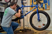 Веломайстерня професійний ремонт обслуговування велосипедів #Велокрай