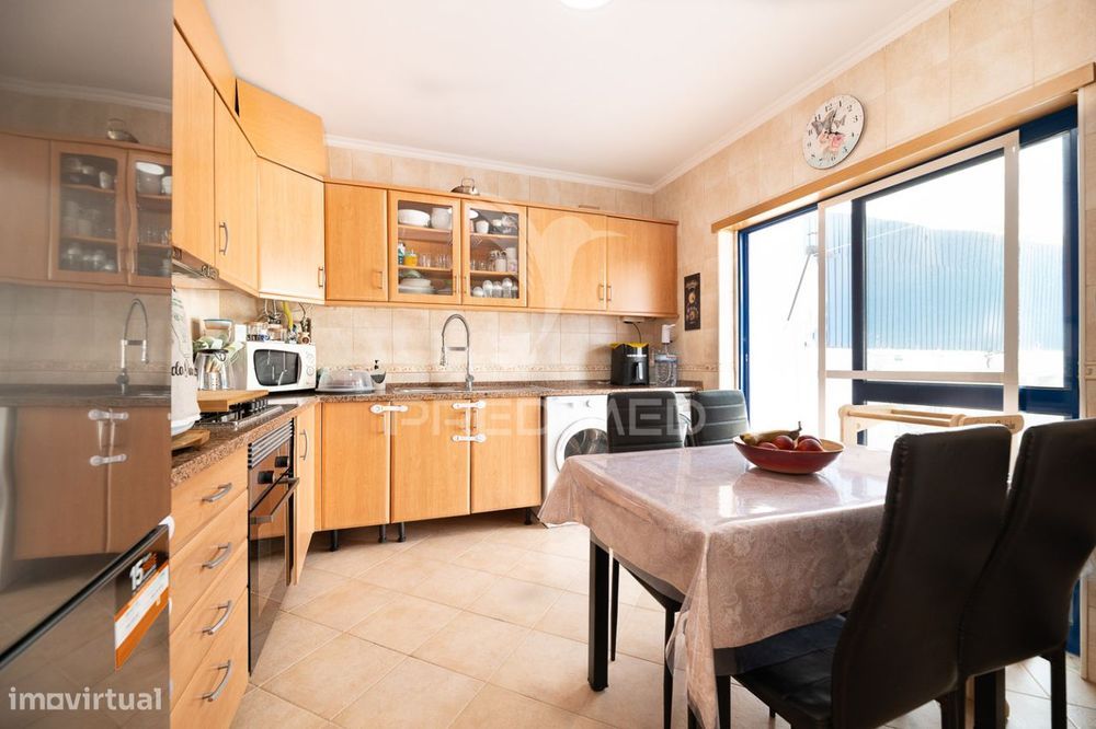 Moradia T4 com garagem e terraços – Azambuja