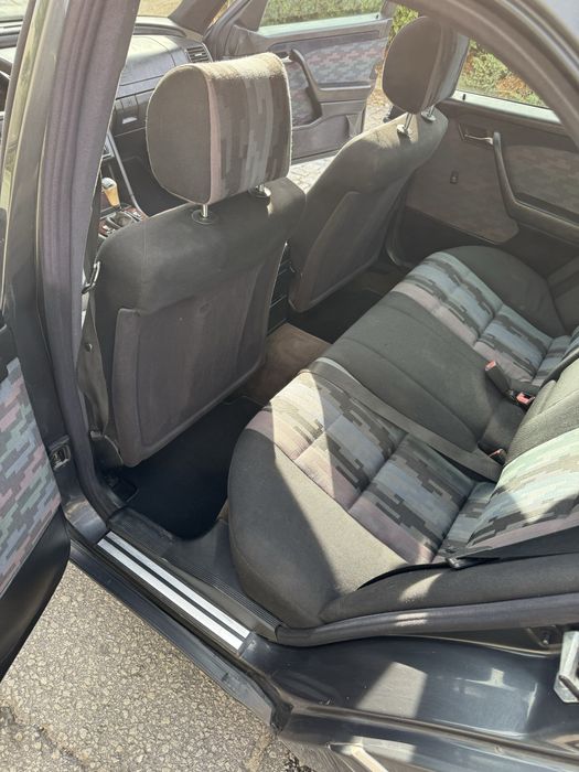 Merdedes benz  c220