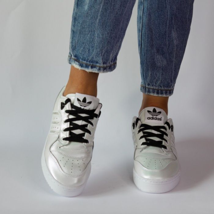 Adidas rivalry low женские кожаные кроссовки р.37-39 Оригинал!
