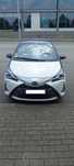 Toyota Yaris Hibrido como novo